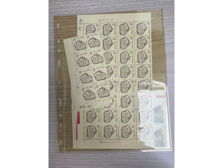 all mint, better including N7 in block of 30, T68 miniature sheet, T1 in blocks of 4 and others. Large quantity. Please view.