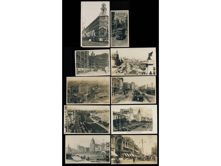 showing architecture views, Lung Hwa Pagoda, the bund and others. Some are B/W picture postcards. Please view.
